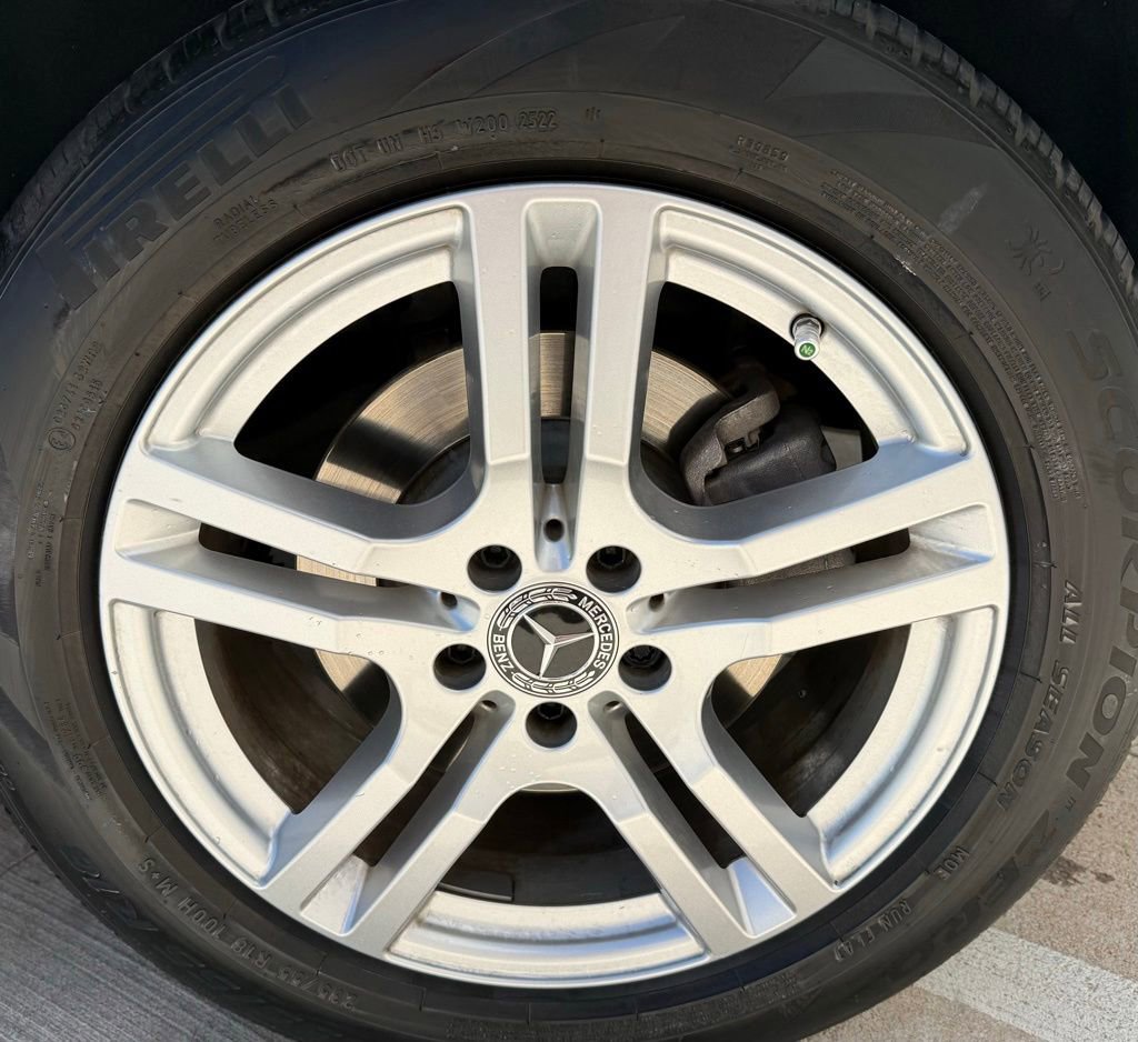 Used 2020 Mercedes-Benz GLB 250 image 10