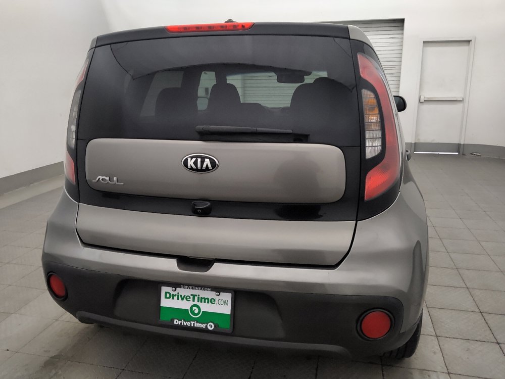 Used 2017 Kia Soul w/ Convenience Package FWD image 7