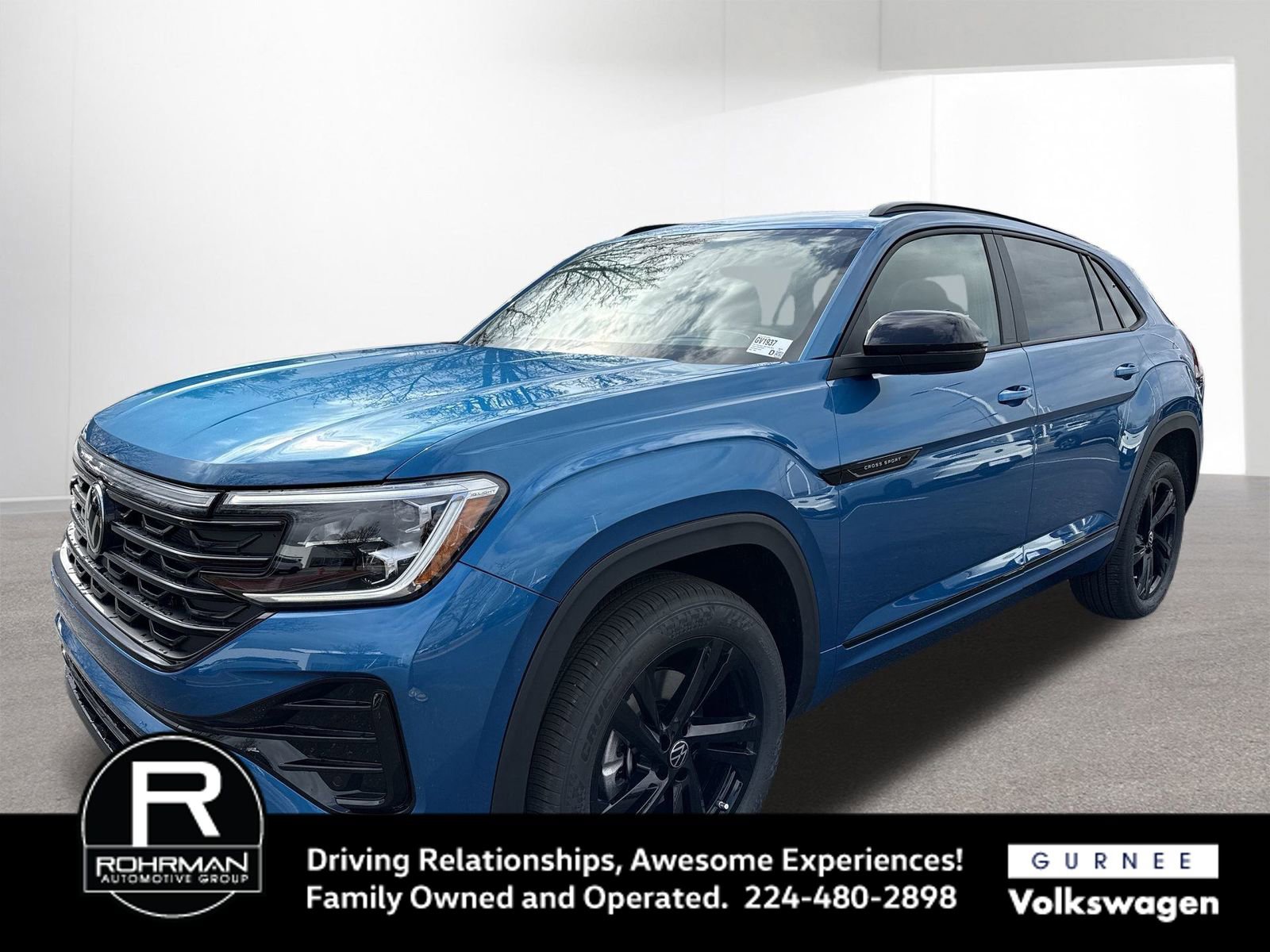 New 2025 Volkswagen Atlas Cross Sport SEL R-Line image 4