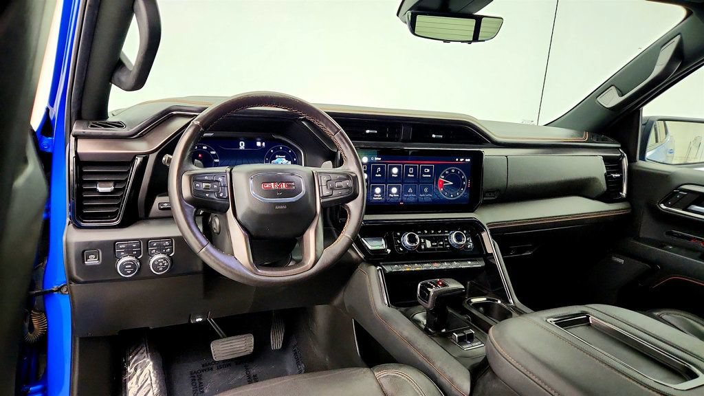 Used 2022 GMC Sierra 1500 AT4 w/ AT4 Premium Package AWD/4WD image 13
