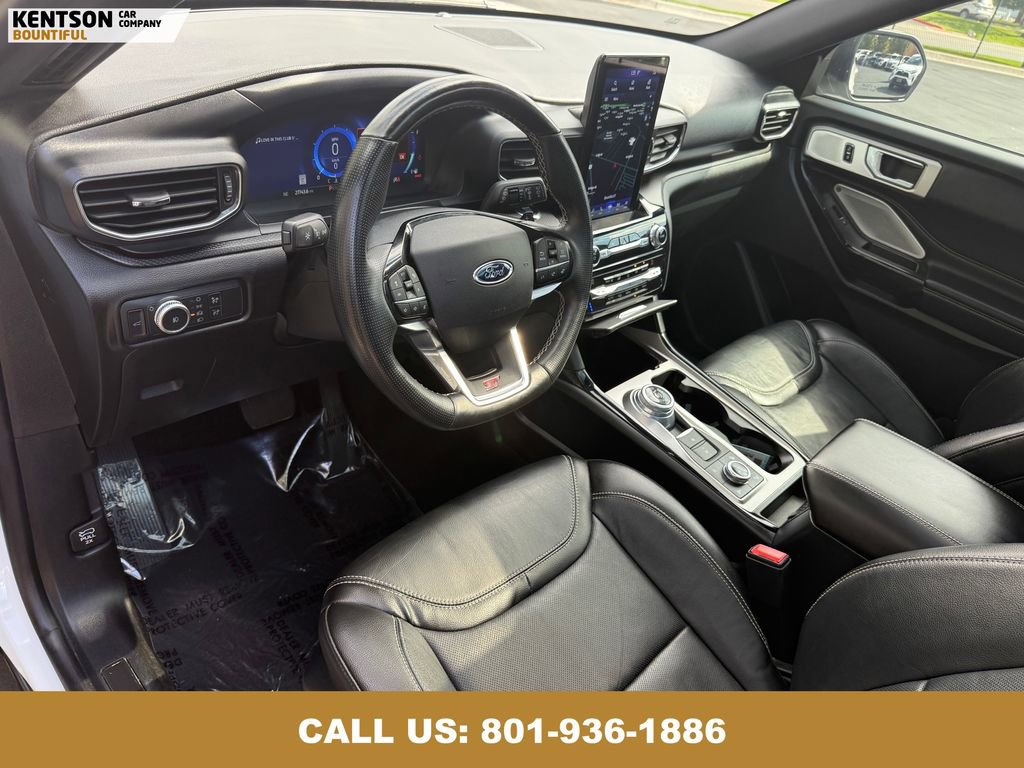 Used 2021 Ford Explorer ST w/ ST Street Pack image 33