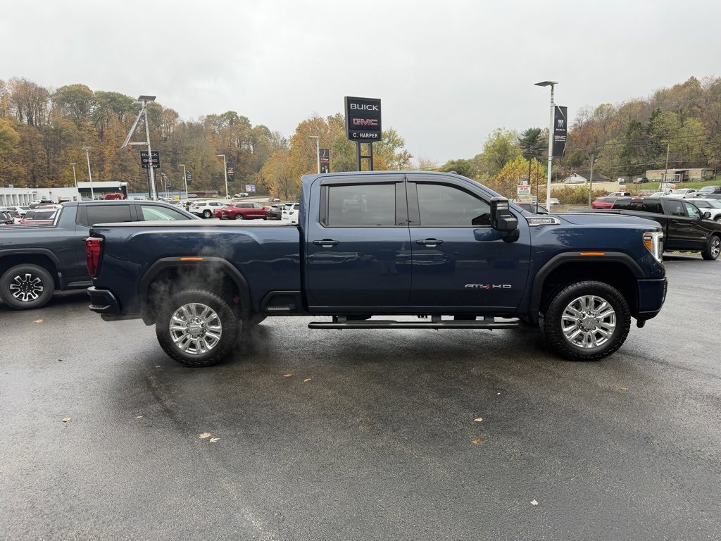 Used 2022 GMC Sierra 2500 AT4 w/ AT4 Preferred Package image 2