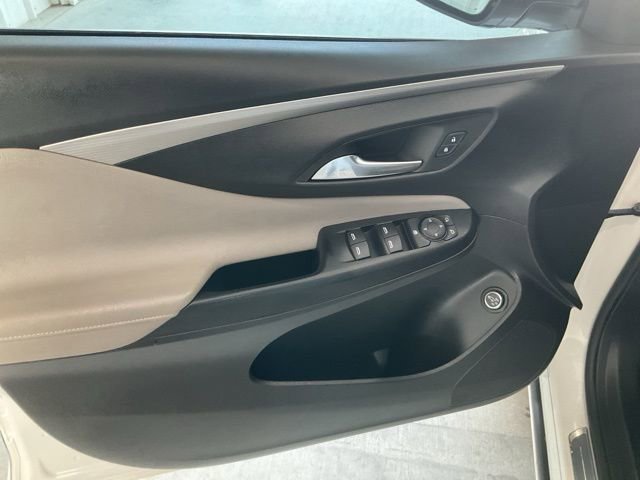 Used 2024 Buick Envista Avenir image 5