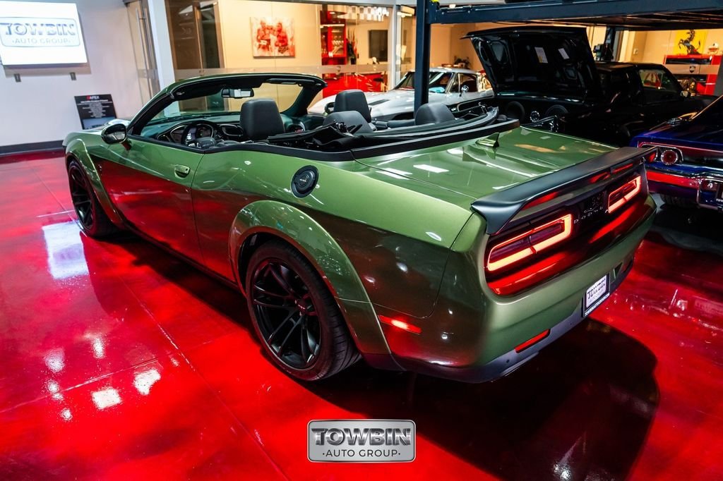 Used 2023 Dodge Challenger SRT Hellcat RWD image 7