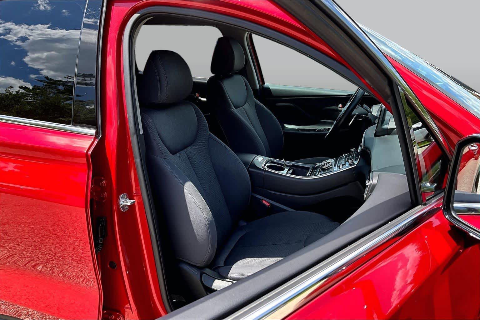 Used 2023 Hyundai Santa Fe SEL w/ Cargo Package AWD/4WD image 8