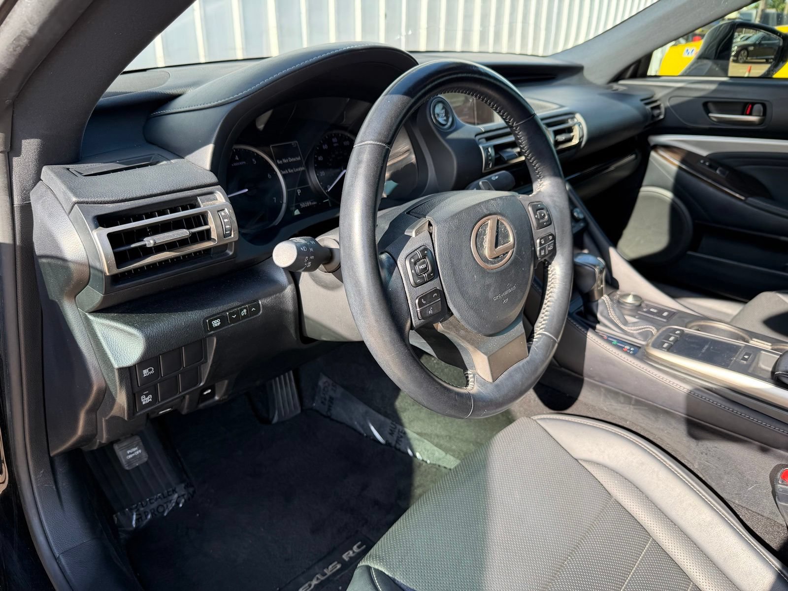 Used 2019 Lexus RC 300 RWD image 17