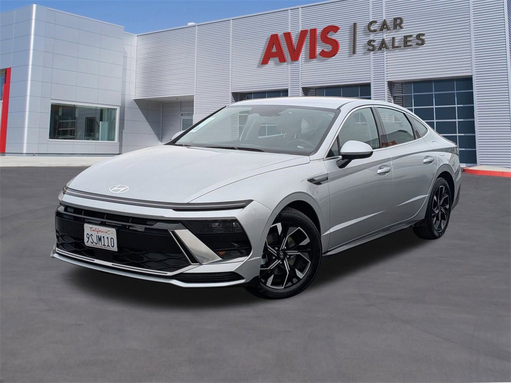 Used 2025 Hyundai Sonata SEL image 1