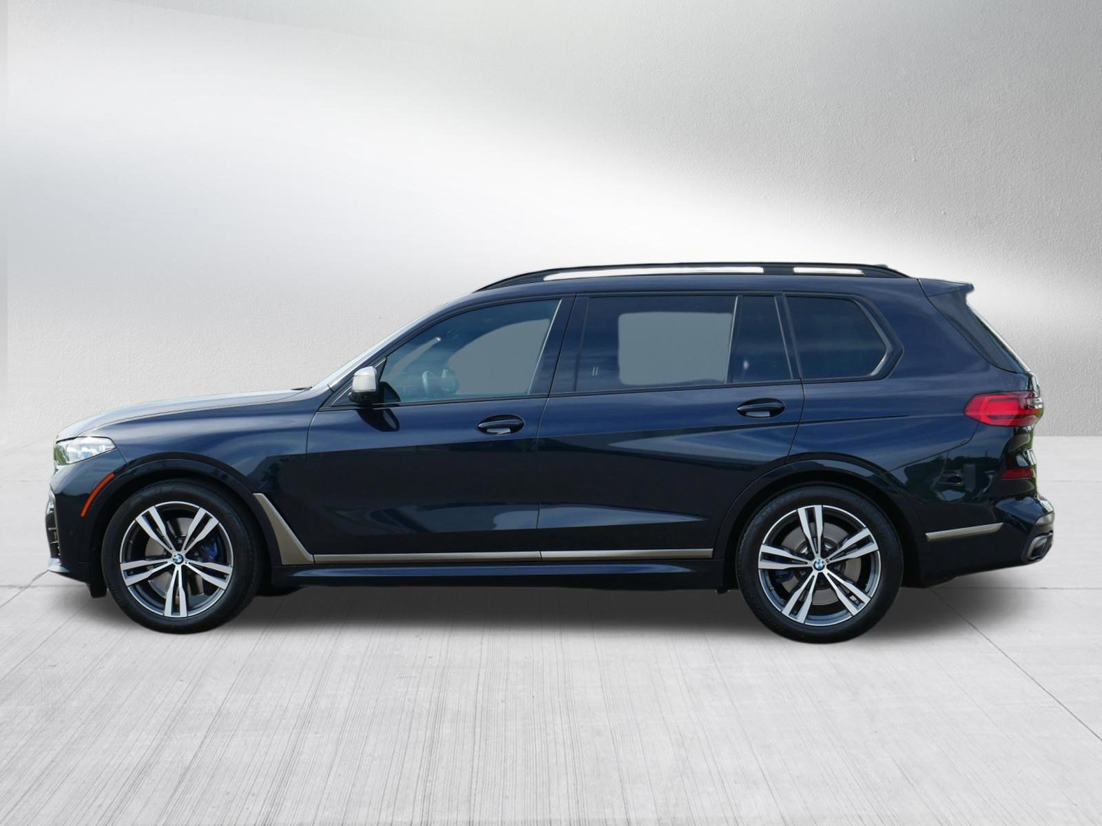 Used 2020 BMW X7 M50i w/ Executive Package AWD/4WD image 3