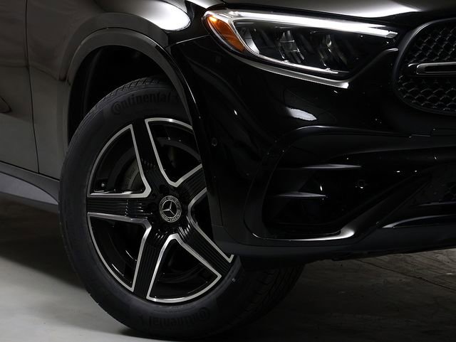 New 2026 Mercedes-Benz GLC 350e 4MATIC image 3