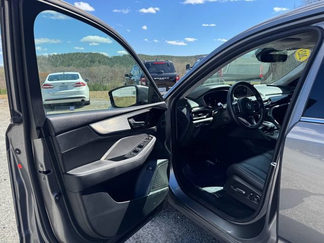 Used 2023 Acura MDX SH-AWD w/ Technology Package image 13