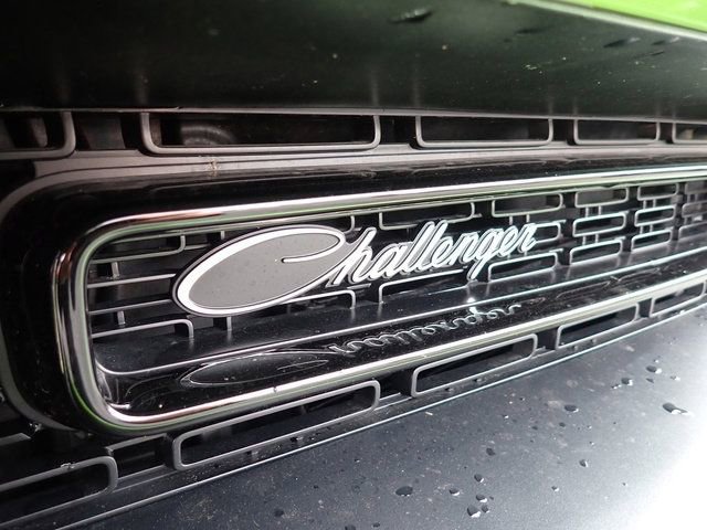 Used 2023 Dodge Challenger R/T w/ Plus Package image 10