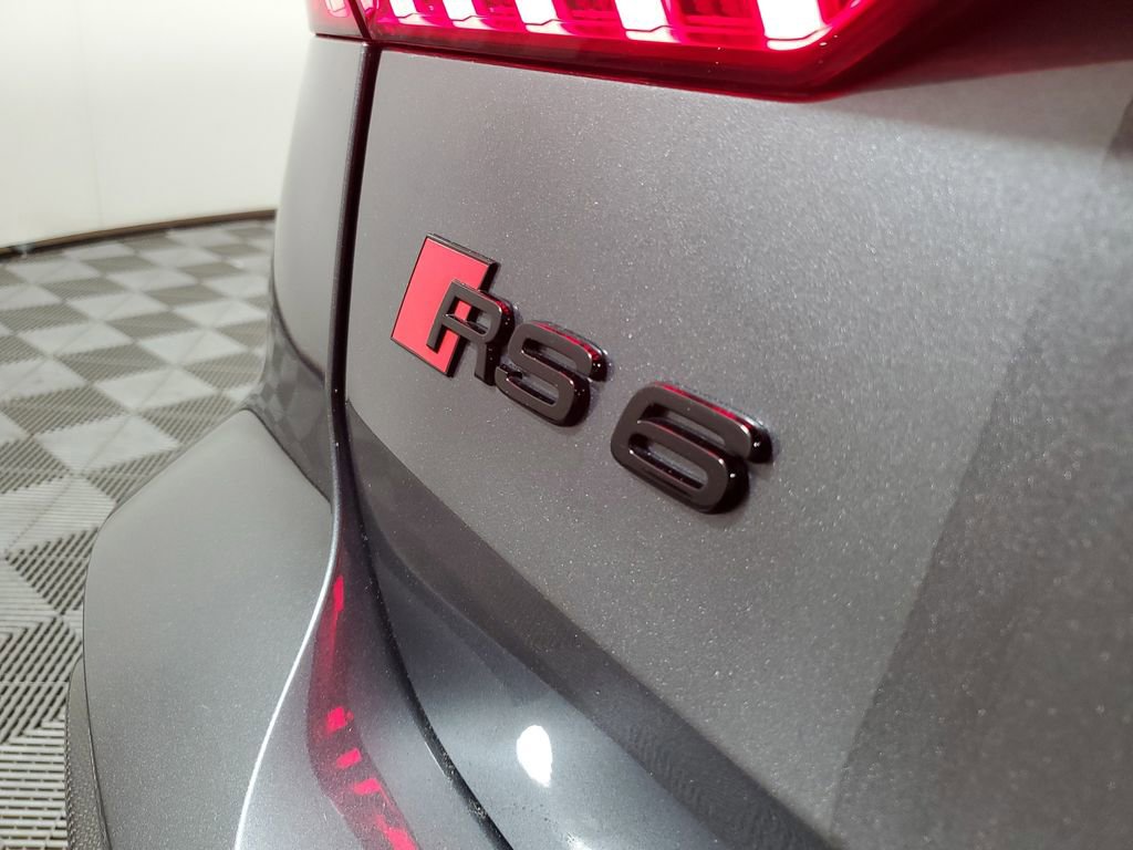 Used 2022 Audi RS 6 AWD/4WD image 7