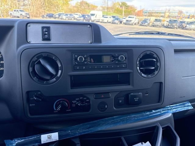 New 2027 Ford E-350 and Econoline 350 Super Duty image 8