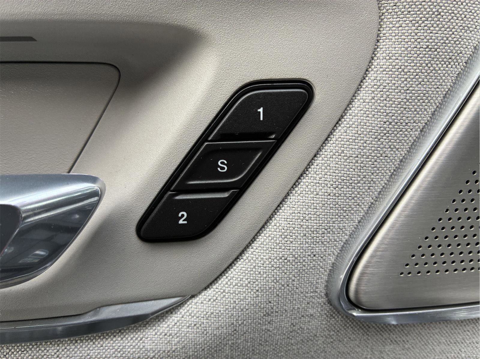 Used 2023 RAM 1500 Limited image 24