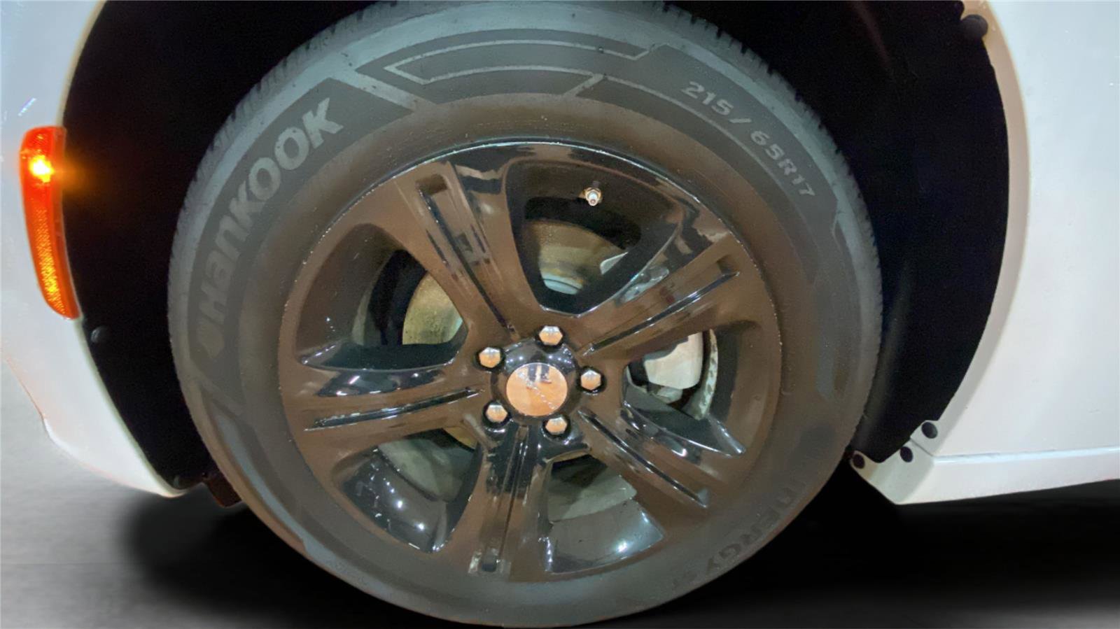 Used 2023 Dodge Charger SXT image 35