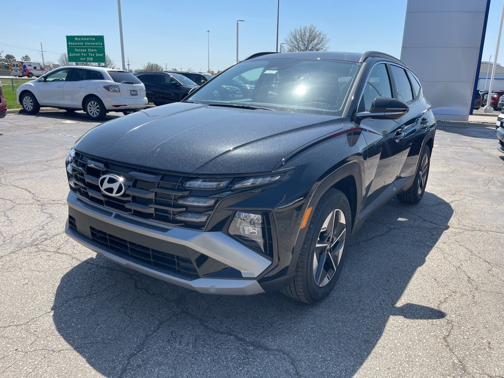 Certified 2025 Hyundai Tucson SEL image 2