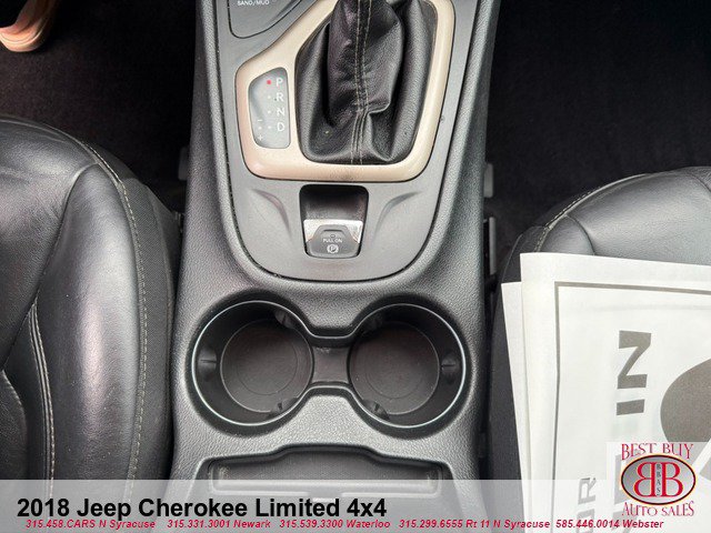Used 2018 Jeep Cherokee Limited AWD/4WD image 21