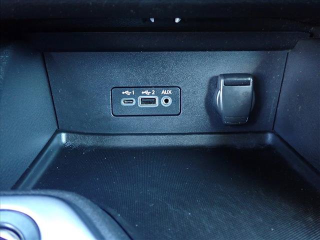 Used 2022 Nissan Sentra SV FWD image 18