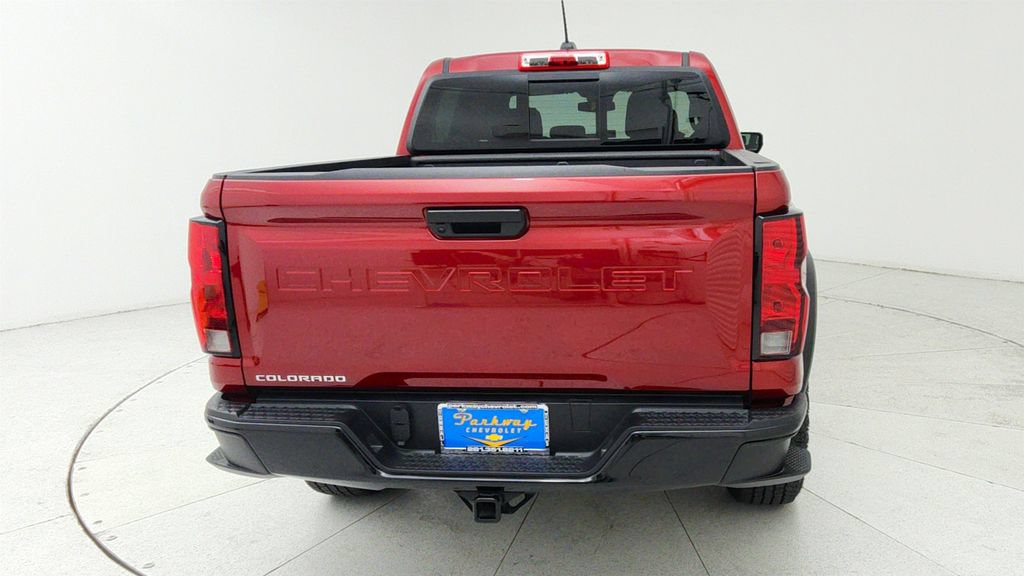 Used 2024 Chevrolet Colorado Trail Boss w/ Advanced Trailering Package AWD/4WD image 6