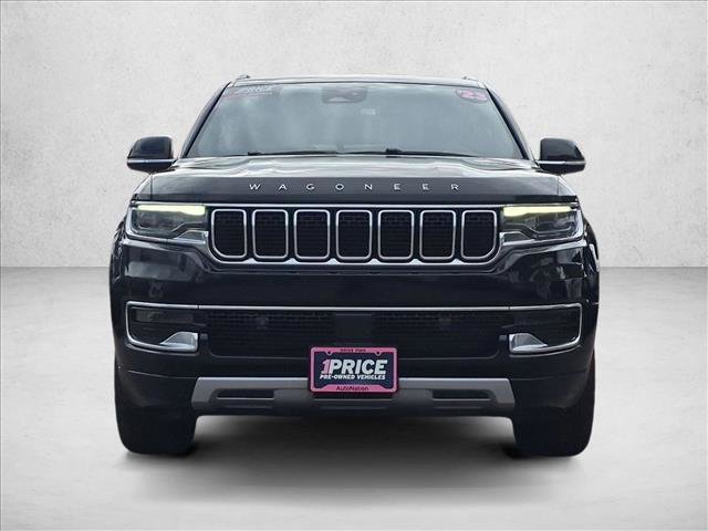 Used 2023 Jeep Wagoneer L Series II AWD/4WD image 2