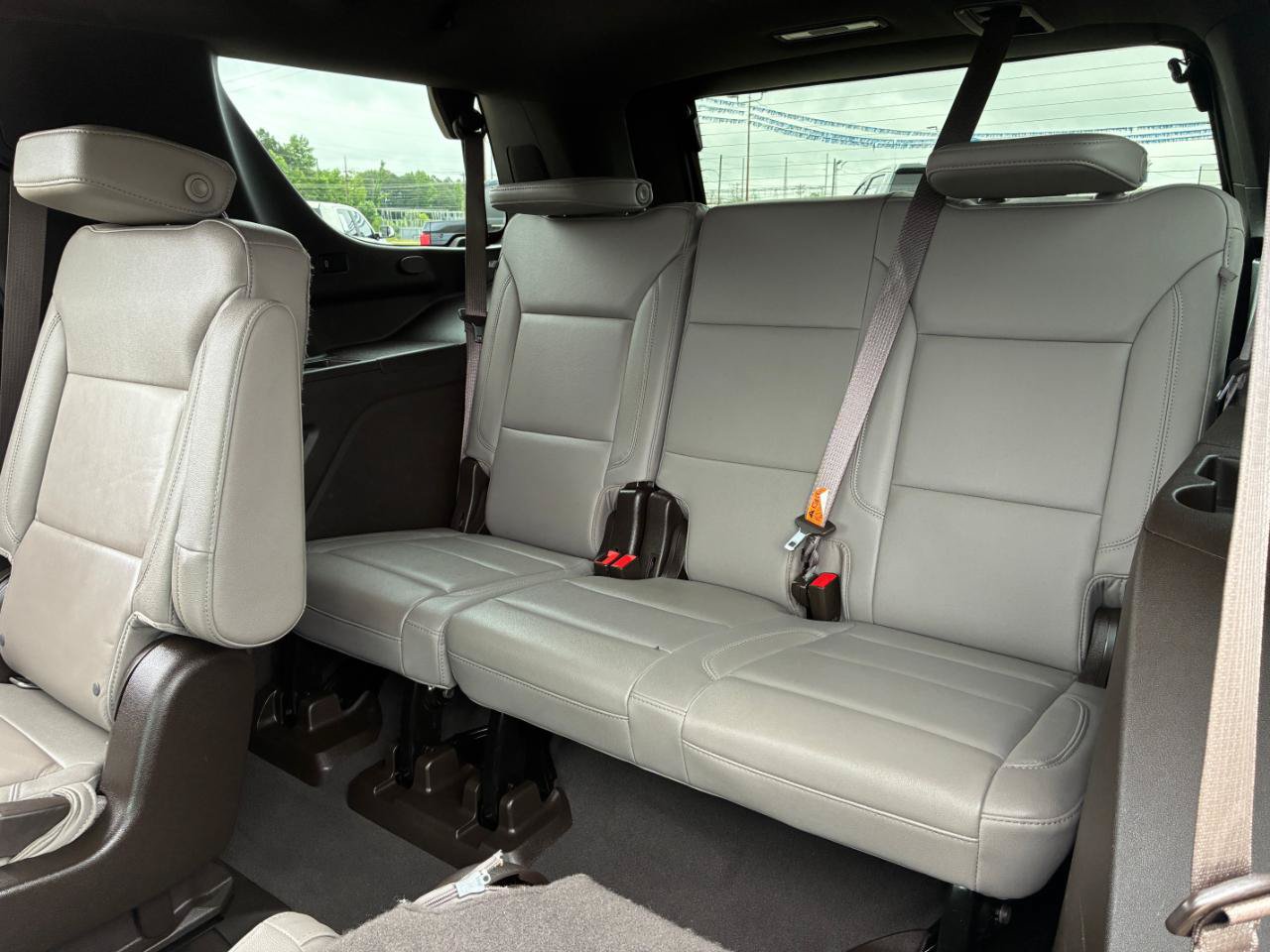 Used 2022 Chevrolet Tahoe LT AWD/4WD image 31