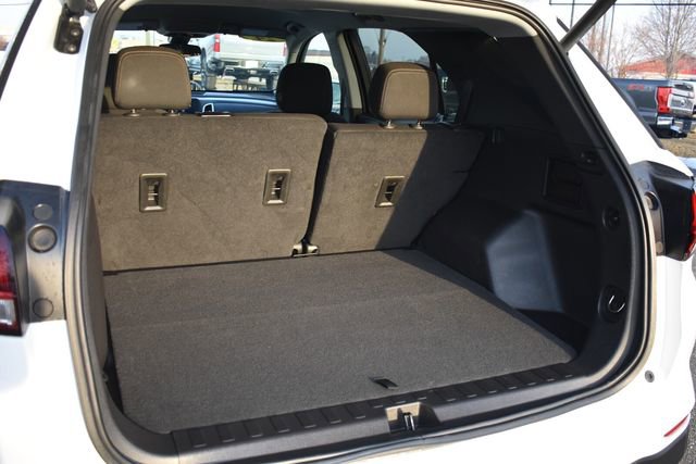 Certified 2024 Chevrolet Equinox LT w/ LPO, Floor Liner Package image 18