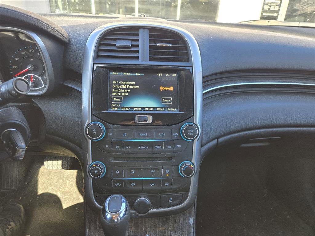 Used 2015 Chevrolet Malibu LT w/ Power Convenience Package FWD image 14