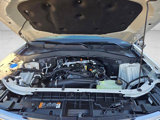 New 2026 Ford Explorer Active w/ Active Comfort Package image 17