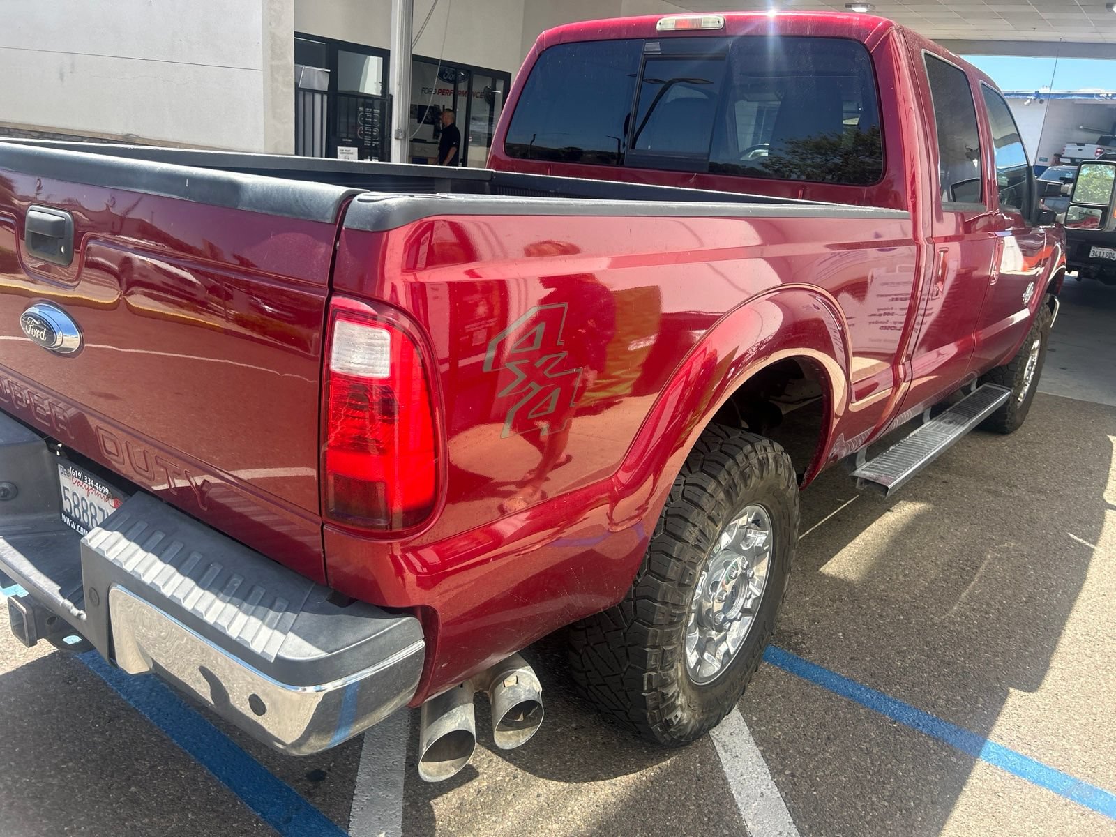 Used 2016 Ford F250 Lariat w/ Chrome Package AWD/4WD image 4