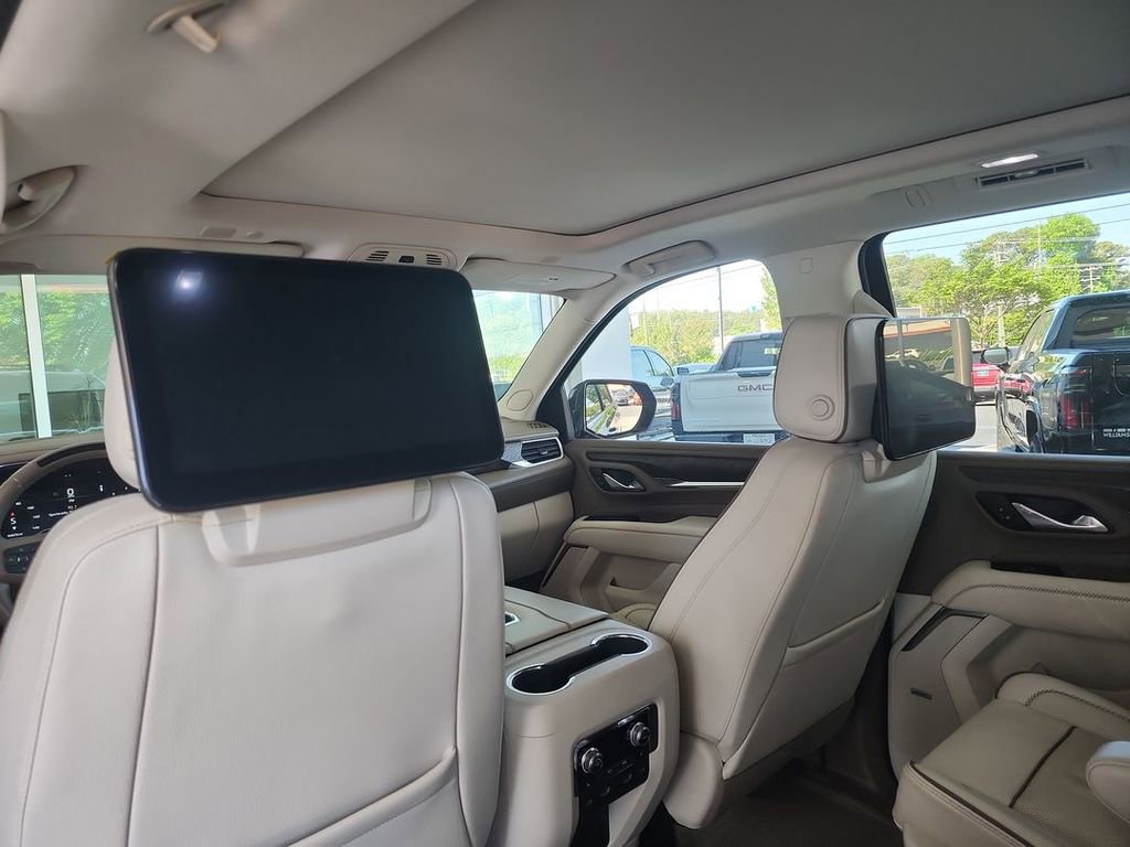 Certified 2023 GMC Yukon Denali w/ Advanced Technology Package AWD/4WD image 35