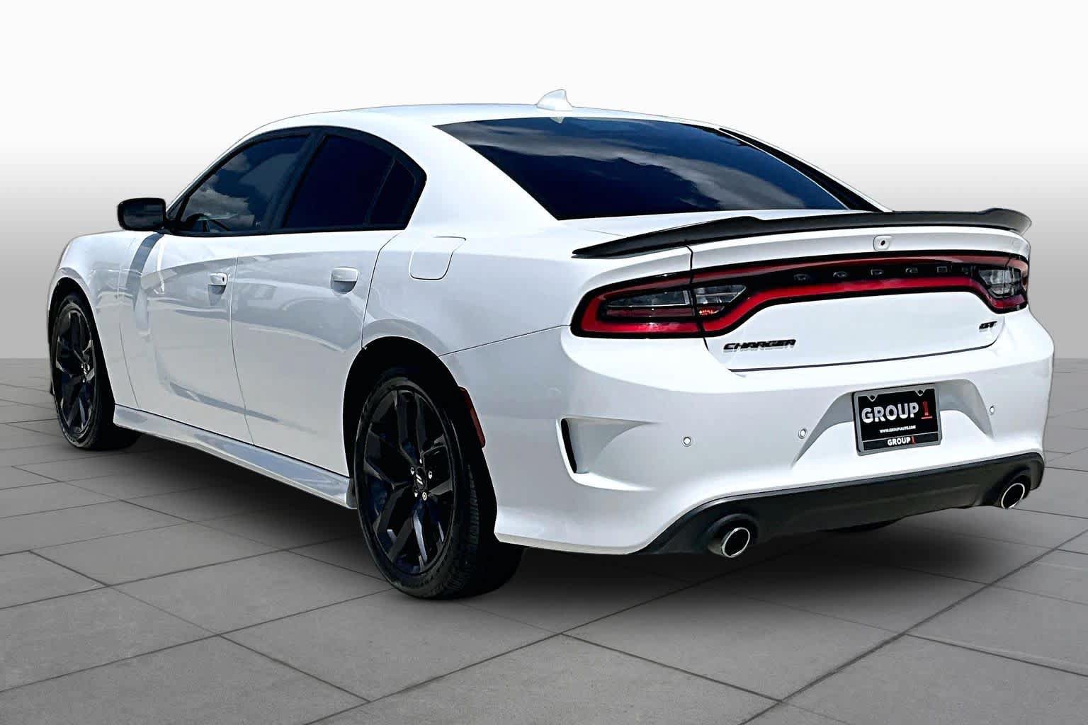 Used 2020 Dodge Charger GT w/ Blacktop Package RWD image 12