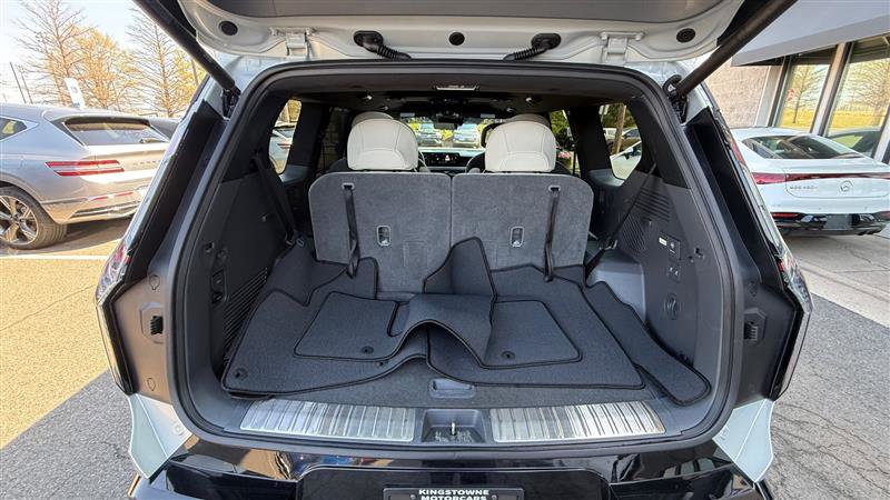 Used 2024 Kia EV9 GT-Line image 36