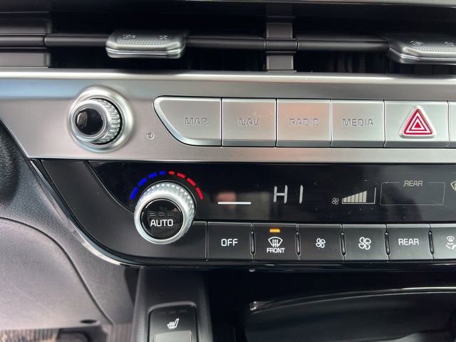 Certified 2025 Kia Telluride S image 21