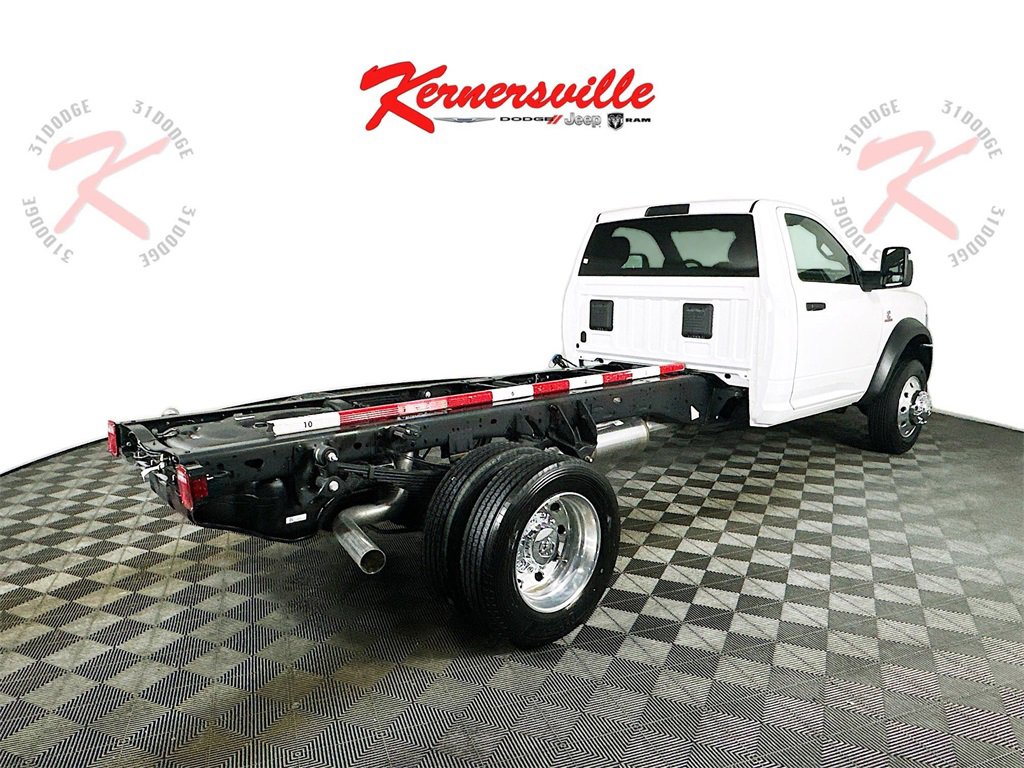 New 2026 RAM 5500 Tradesman w/ Chrome Appearance Group image 7