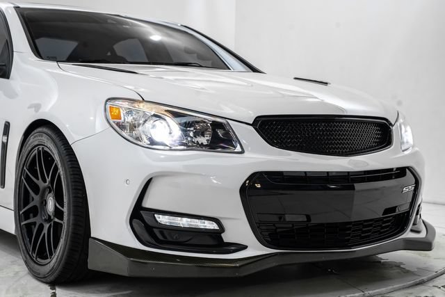 Used 2016 Chevrolet SS RWD image 8