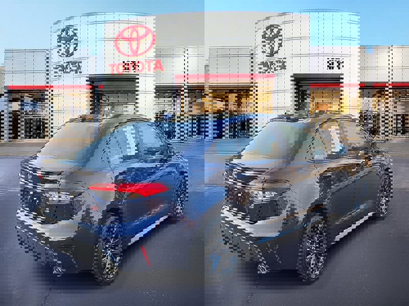 Used 2024 Toyota Corolla SE image 5