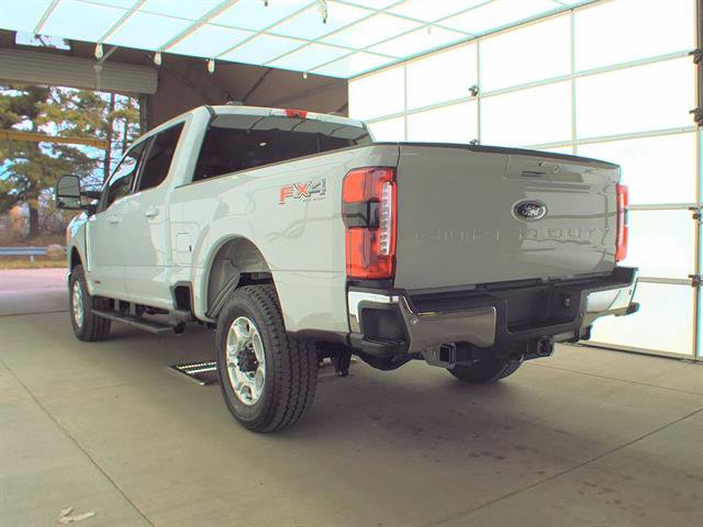 Certified 2026 Ford F250 XLT w/ XLT Premium Package AWD/4WD image 4