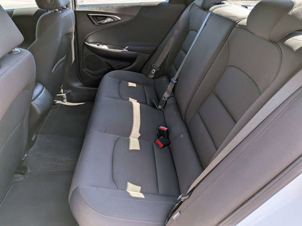 Used 2024 Chevrolet Malibu LS w/ Driver Confidence Package FWD image 15