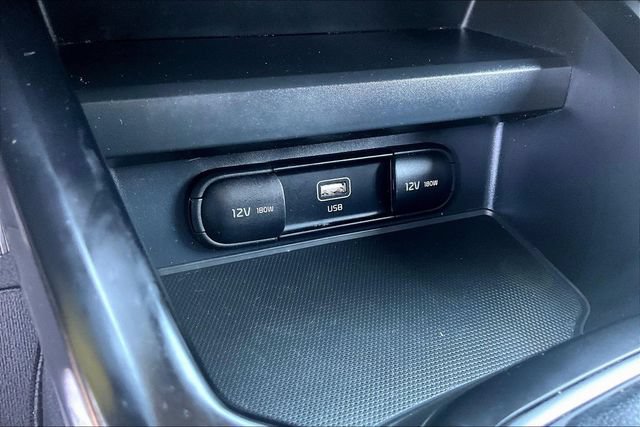 Certified 2023 Kia Soul LX w/ LX Technology Package FWD image 15