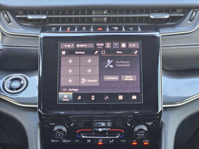 Used 2021 Jeep Grand Cherokee L Laredo image 12