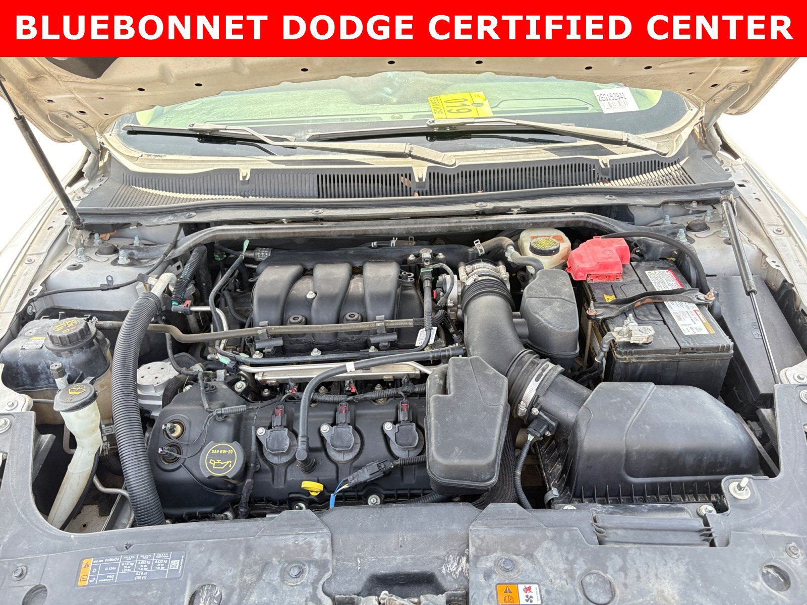 Used 2014 Ford Taurus Limited w/ Equipment Group 301A FWD image 23