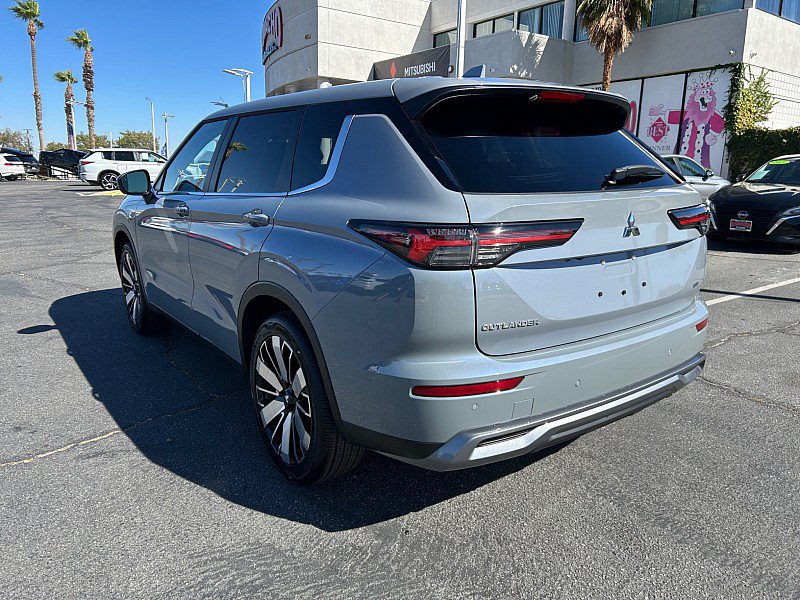 New 2026 Mitsubishi Outlander SE FWD image 21