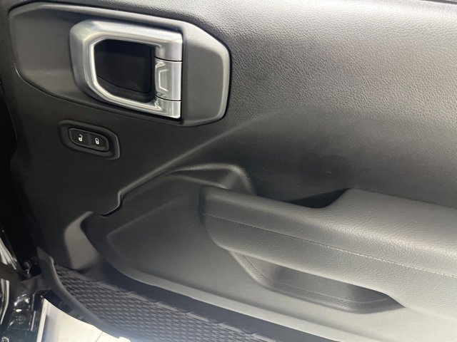 New 2025 Jeep Gladiator Sport image 22