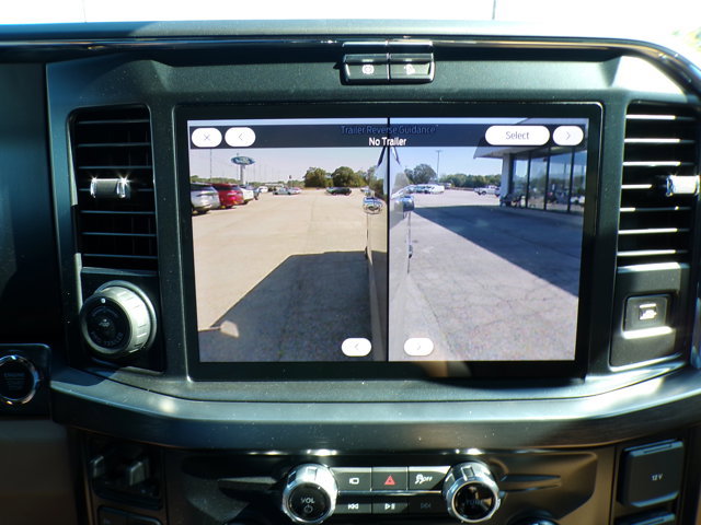 New 2026 Ford F250 Lariat w/ Lariat Ultimate Package image 30