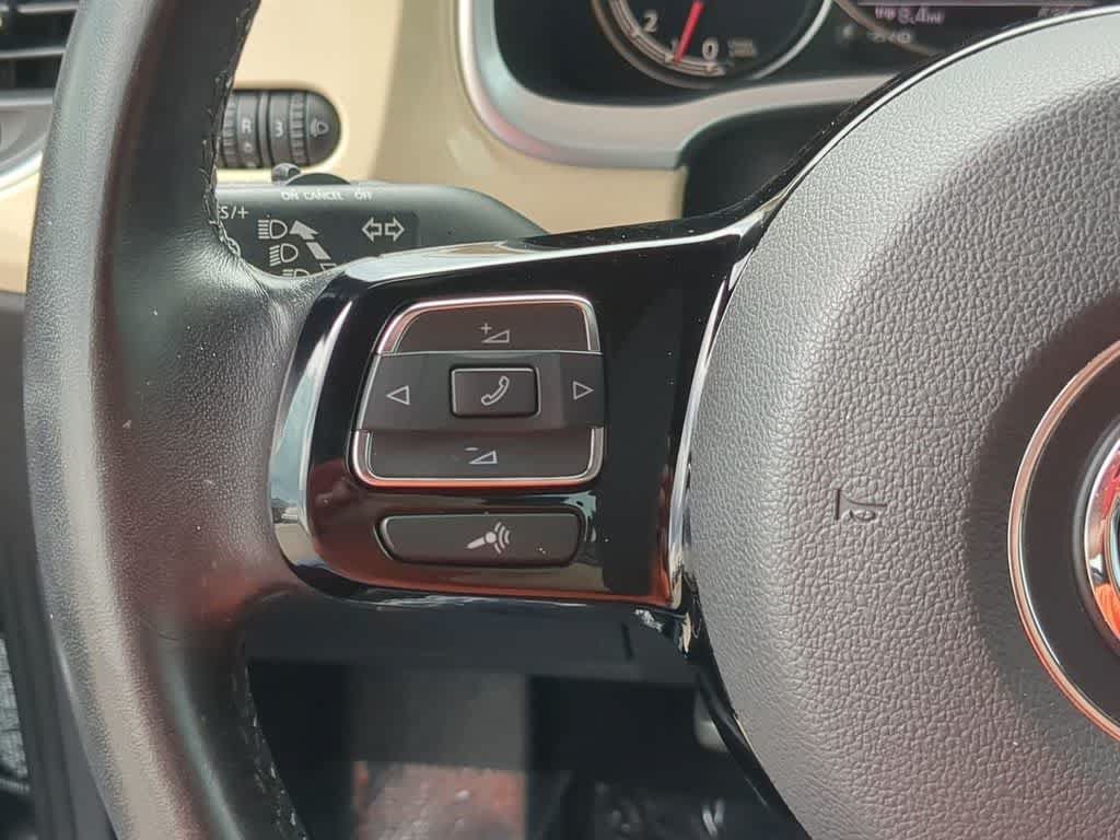 Used 2019 Volkswagen Beetle 2.0T Final Edition SEL FWD image 21