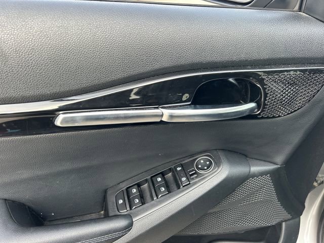 Used 2023 Kia Seltos S w/ Navigation Package image 34