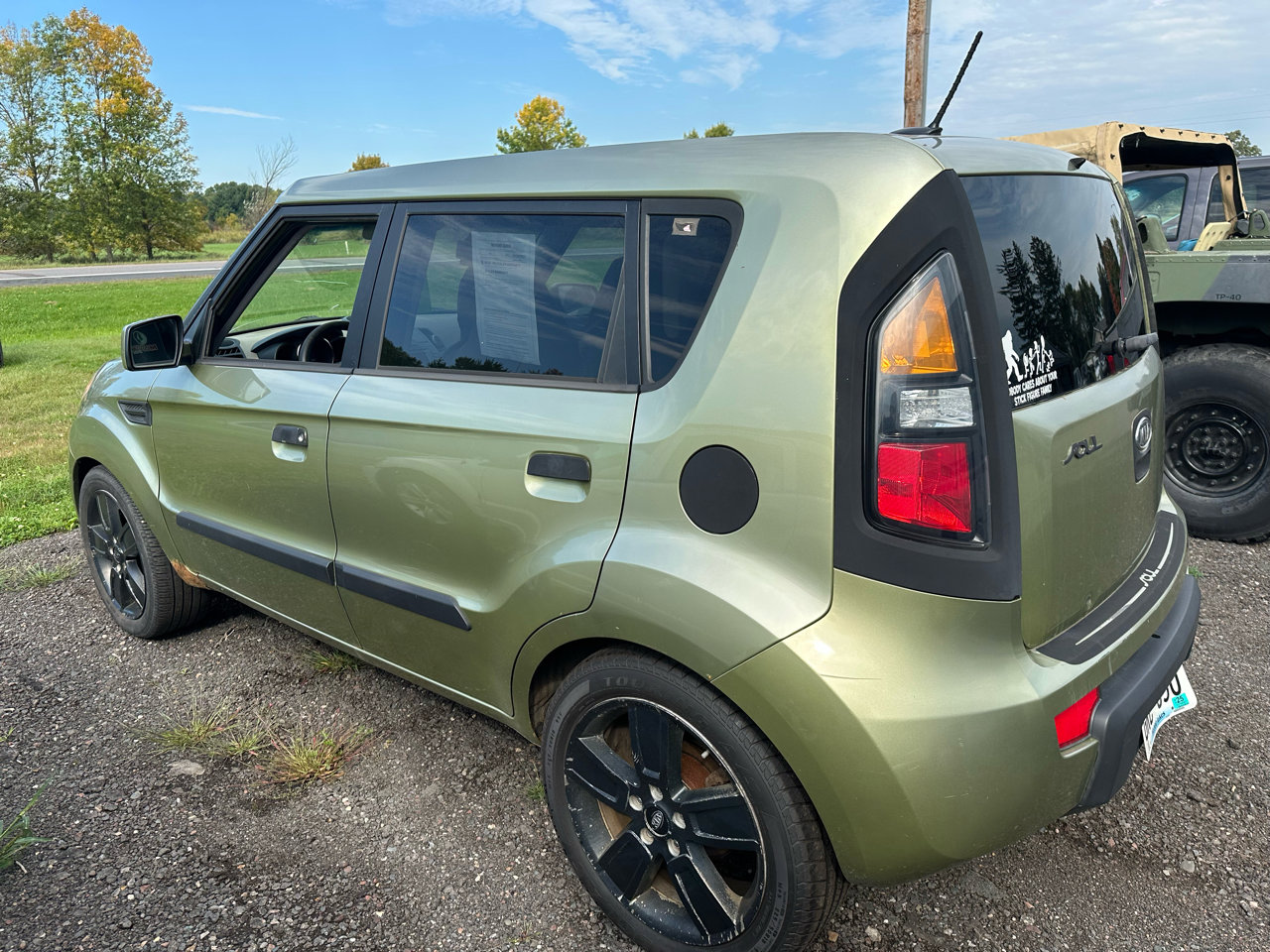 Used 2010 Kia Soul ! image 6