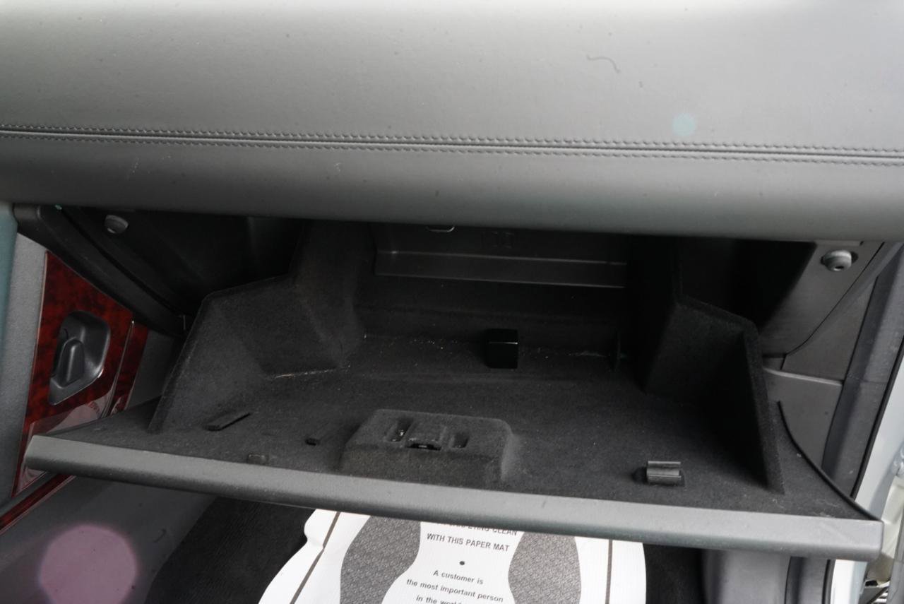 Used 2017 Land Rover Discovery Sport HSE Luxury image 74