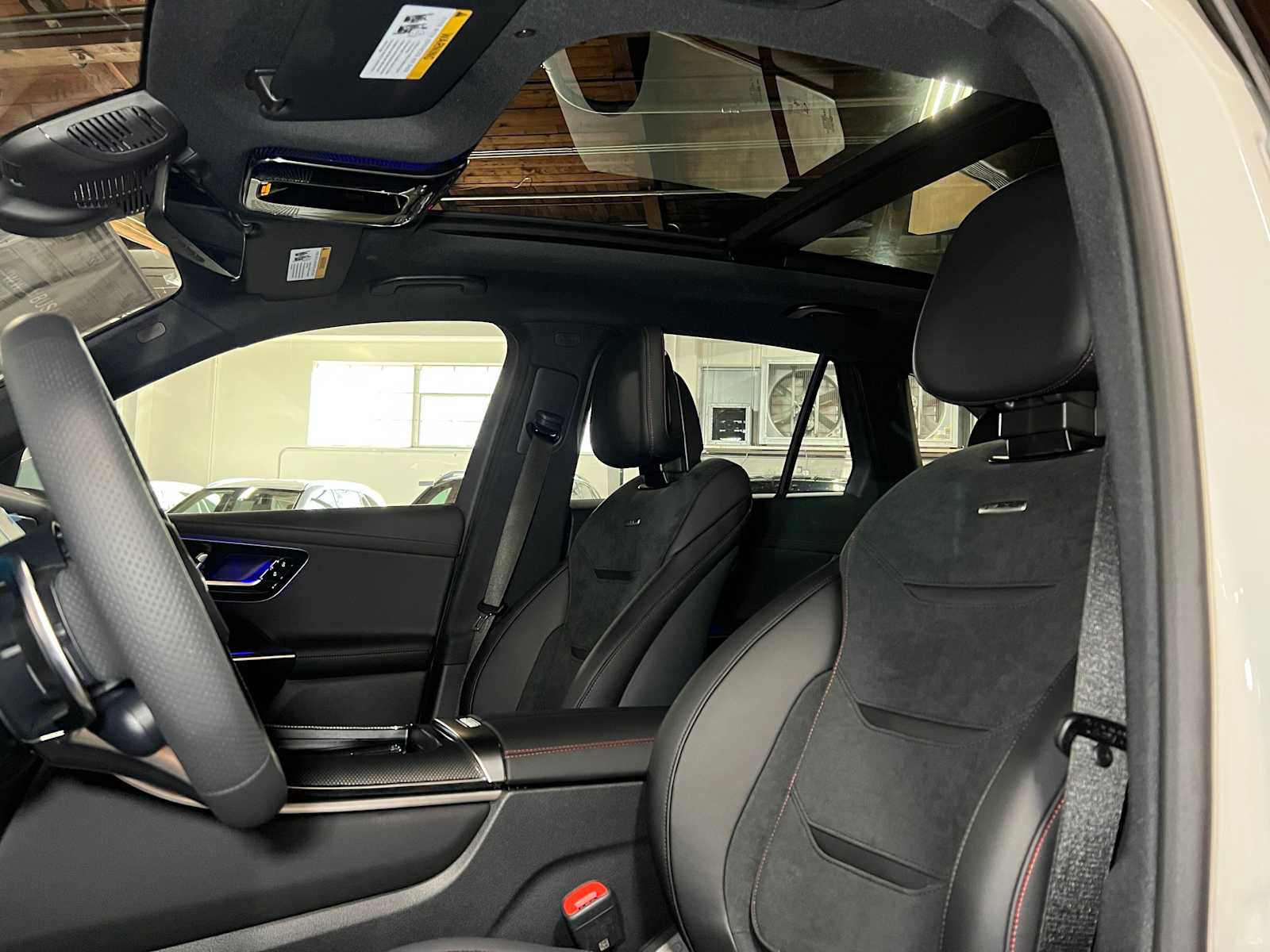 New 2026 Mercedes-Benz GLC 43 AMG 4MATIC image 25