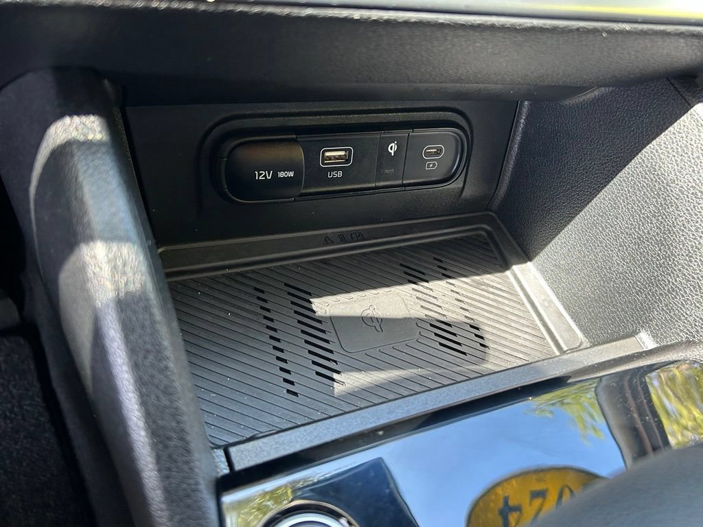 Used 2024 Kia Sportage EX FWD image 25